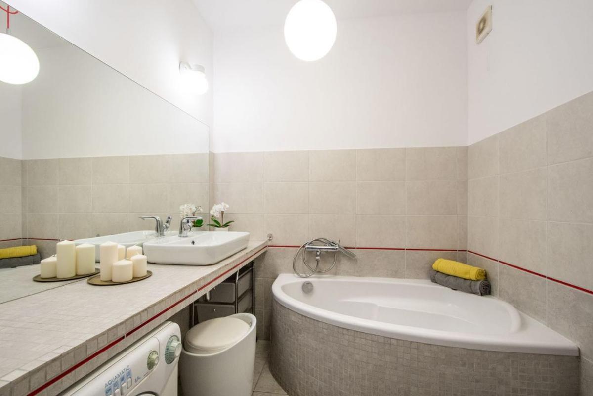 Project Comfort Apartament Leszczynska 12/11 Powisle Warszawa Apartment Luaran gambar